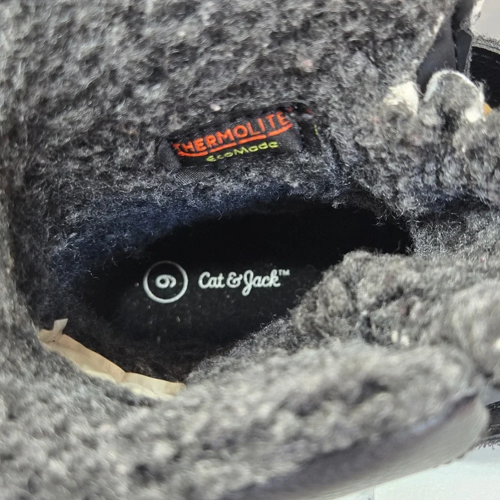 Cat & Jack Toddler 9 Black Faux Fur Lined Winter Duck Boots Waterproof Snow Boot